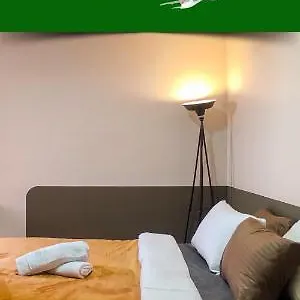 /